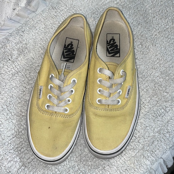 Vans - Picture 3 of 5